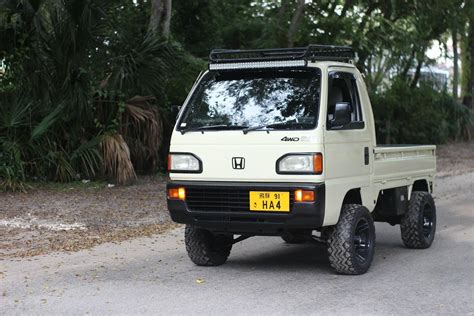 Honda Acty 4x4 Mini Truck