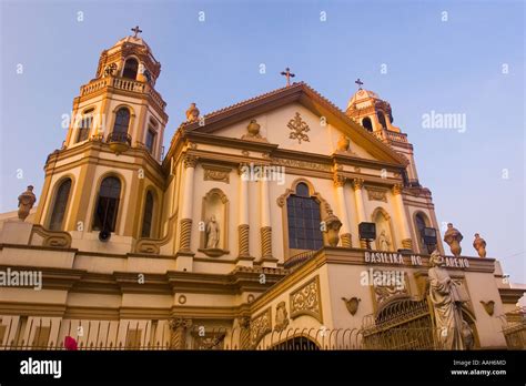 Quiapo Church Manila The Philippines Stock Photo - Alamy