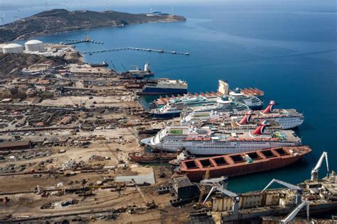 Cruise Ship Graveyards: Where The World's Biggest Boats Go To Die - DMARGE