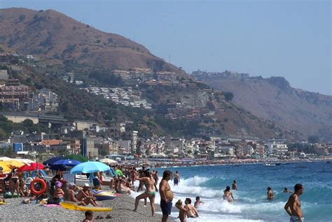 Taormina beaches - Sicily Guide 2023 | Excursions Sicily