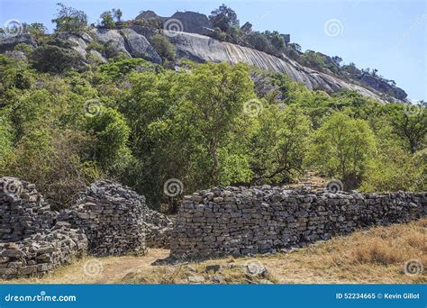 Great Zimbabwe ruins stock image. Image of stone, structure - 52234665