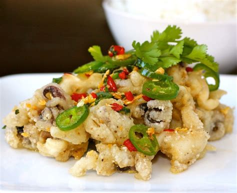 Chinese Salt and Pepper Squid | Stuffed peppers, Squid recipes, Salt and pepper squid