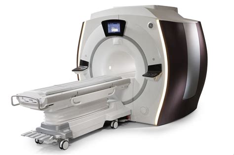 3 T (Tesla) GE Discovery MR750 3T MRI Machine, Wipro Ge Healthcare Pvt ...