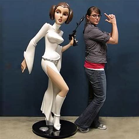 Star Wars Lifesize Princess Leia Statue | Brblife.com - blogazine