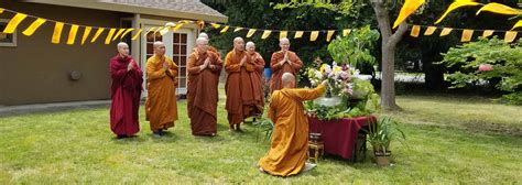 Library - Articles and Interviews on bhikkhunis in Theravada Buddhism