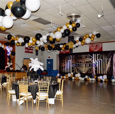 The Great Gatsby Dance Floor | School dance decorations, School dance themes, Dance decorations