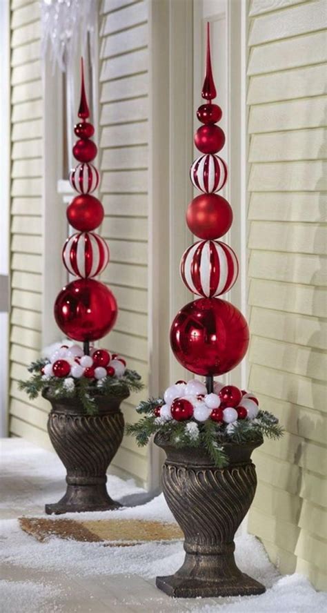 25 décorations de Noël extérieures incroyables! | Christmas porch decor, Beautiful christmas ...