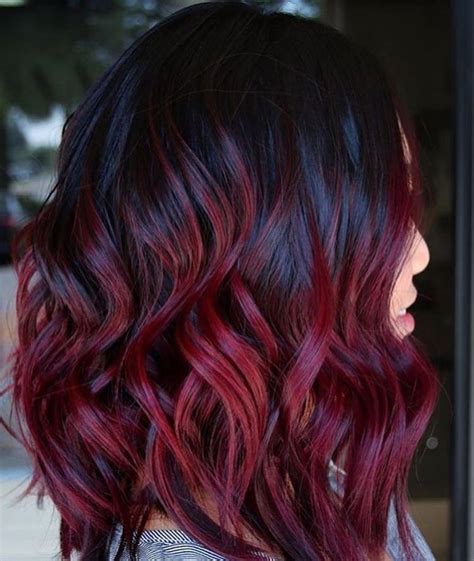 Mulled Wine Hair: Die schönste Haarfarbe des Winters | freundin.de | Gefärbte haarspitzen ...