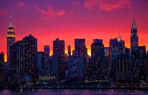 Manhattan Skyline, GMA | Sunset city, New york sunset, Sunset in nyc