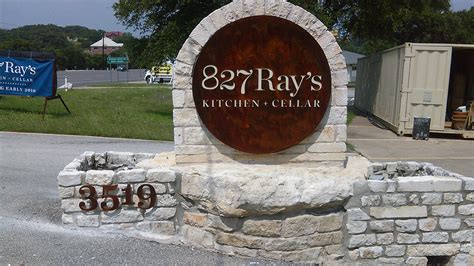 827Ray's | #1 Sign Company in Austin, TX