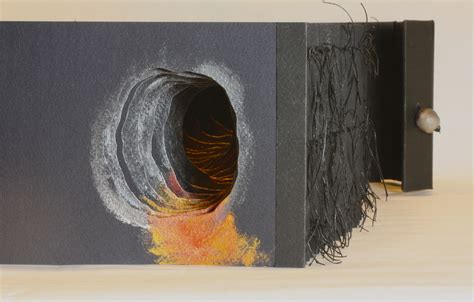 “Exploring Tunnel Books” bookbinding workshop | Volcano Art Center