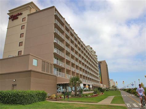 Hampton Inn Virginia Beach Oceanfront North in Virginia Beach (VA) - Room Deals, Photos & Reviews