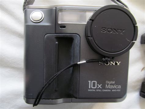 Sony mavica MVC-FD7 Digital Camera with storage on floppy disk in new condition - Catawiki