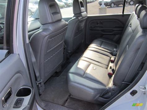 2003 Honda Pilot EX-L 4WD interior Photo #52680516 | GTCarLot.com