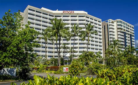 Rydges Esplanade Resort Cairns | Accommodation in Cairns