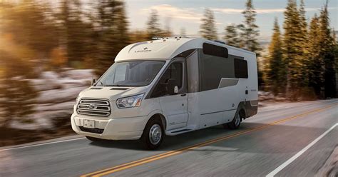 Top 10 Best Class C RV Brands For The Money | Outdoor Fact | Leisure travel vans, Class c rv ...