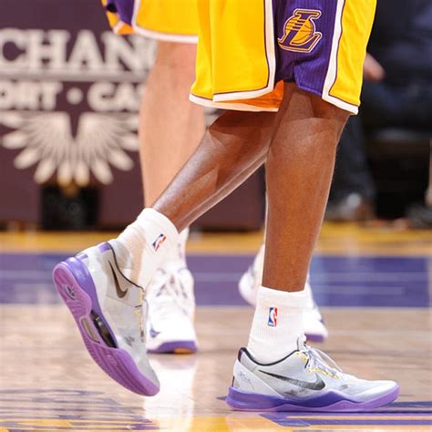 Kobe Bryant Wears Grey / Purple Kobe 8 PE | Sole Collector