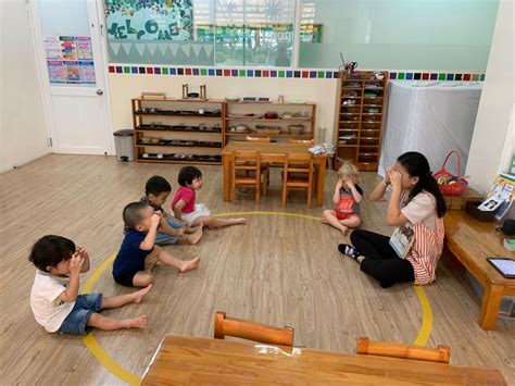 The Role of the Montessori Teacher - River House Montessori