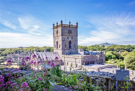 St Davids - An Enchanting Cathedral City in Pembrokeshire | Welsh Cottages