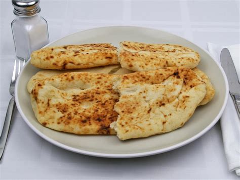 Calories in 3 piece(s) of Tandoori Naan Bread.