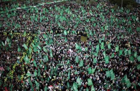 Mashaal vows to Gaza crowds Hamas will not concede land - The Jerusalem Post