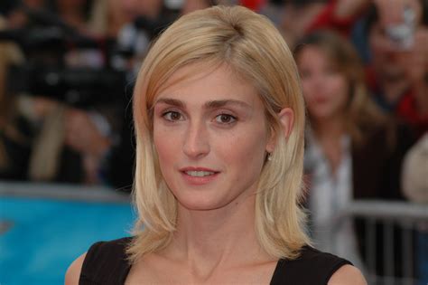 File:Julie Gayet at the 2007 Deauville American Film Festival-01.jpg ...