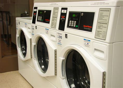 Commercial Laundry Equipment Maintenance Leads to Increased ROI - FMB Laundry