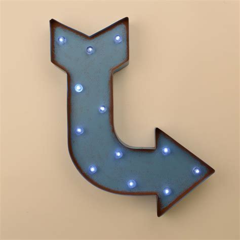 Glitzhome Vintage Marquee LED Lighted Arrow Sign Wall Decor Battery Operated, Blue | Wall signs ...