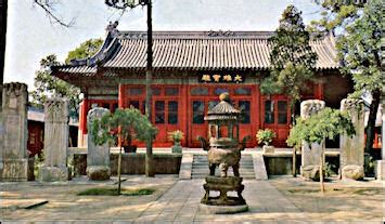 CHINESE BUDDHIST TEMPLES AND MONKS | Facts and Details