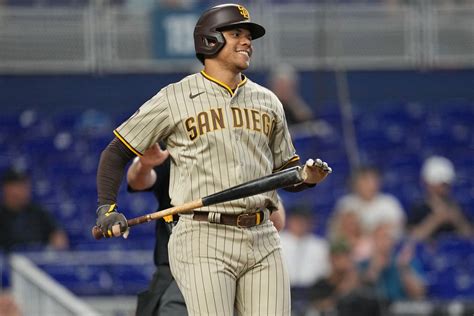 Juan Soto doesn’t know why the Padres are struggling to be consistent - Gaslamp Ball