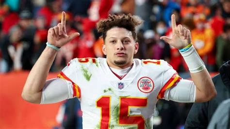 "Hope y'all ready for him this season": Patrick Mahomes' wife Brittany issues WARNING to all ...