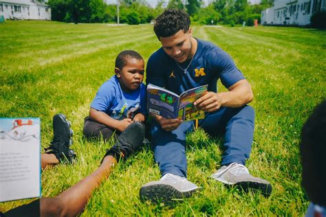 Blake Corum Shows His Love for Service and His Community — AFC Ann Arbor