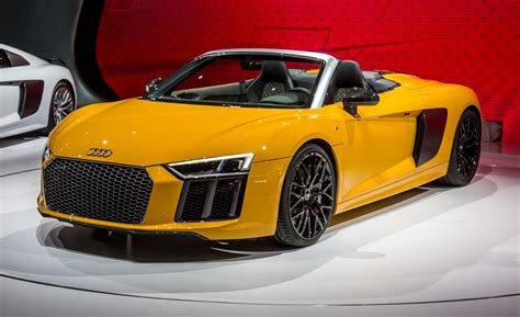 2017 Audi R8 Spyder Photos and Info – News – Car and Driver