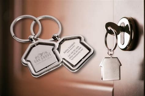 Custom Keychains: Promotional Gifts to Grow Your Business - Magnets USA