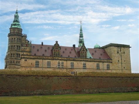 Free Hamlet's Castle Stock Photo - FreeImages.com