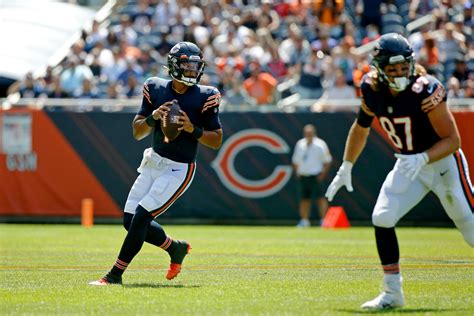 PHOTOS: Justin Fields debut with the Chicago Bears | Buckeyes Wire