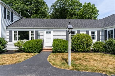 Falmouth, ME Real Estate - Falmouth Homes for Sale | realtor.com®