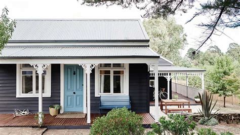 5 tips to get it right when choosing the external colour scheme for your home