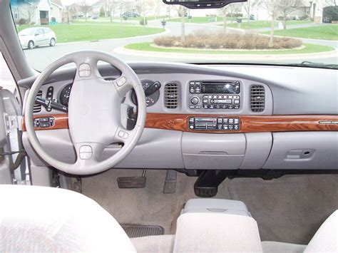 2001 Buick LeSabre - Interior Pictures - CarGurus