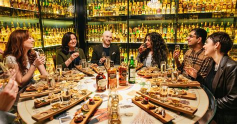 The Scotch Whisky Experience: Whisky Masterclass con Expert | GetYourGuide