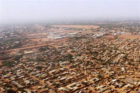 [NIGER-JICA] Can urban wastes reduce land degradation in Niger? Unique challenge by a Japanese ...