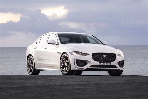 Jaguar XE R-Dynamic HSE 2020 review: snapshot | CarsGuide