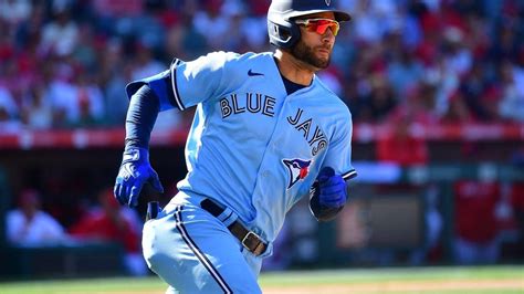 After wild win, Blue Jays celebrate home opener vs. Tigers