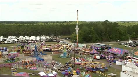 Clay County Fair opens for 10-day run - YouTube