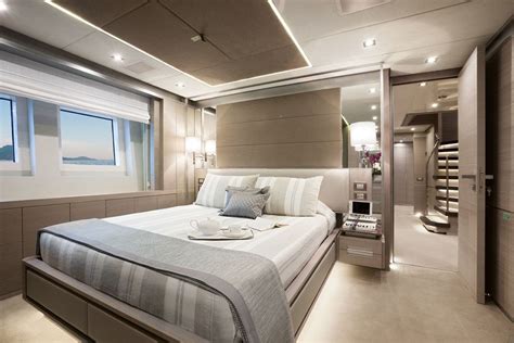 25 Stunning Photos Of The Benetti Veloce 140' - Ocean Of News | Yacht ...