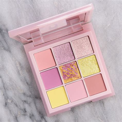 Huda Beauty Rose Pastel Obsessions Palette Review & Swatches ...