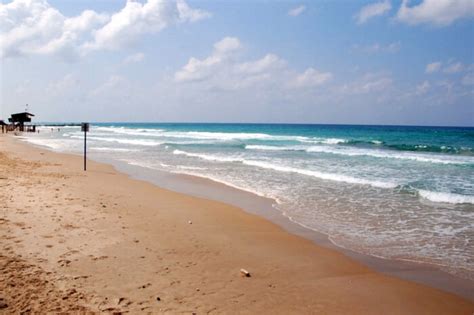 15 Smashing Israel Beaches For An Amazing Beach Vacation