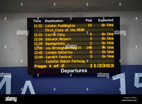 Departure board on the concourse of Reading Railway Station, England ...