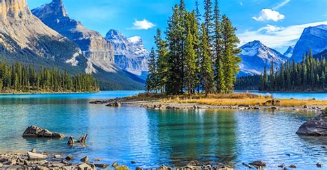 10 Best Places to Go in Canada (Summer Edition)