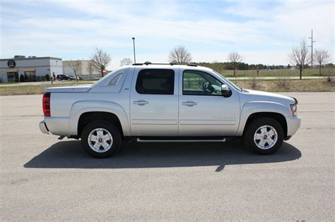 2011 CHEVROLET AVALANCHE 45K MILES Z71 LT LOADED EXTRA CLEAN!!! - Ready To Go Autos